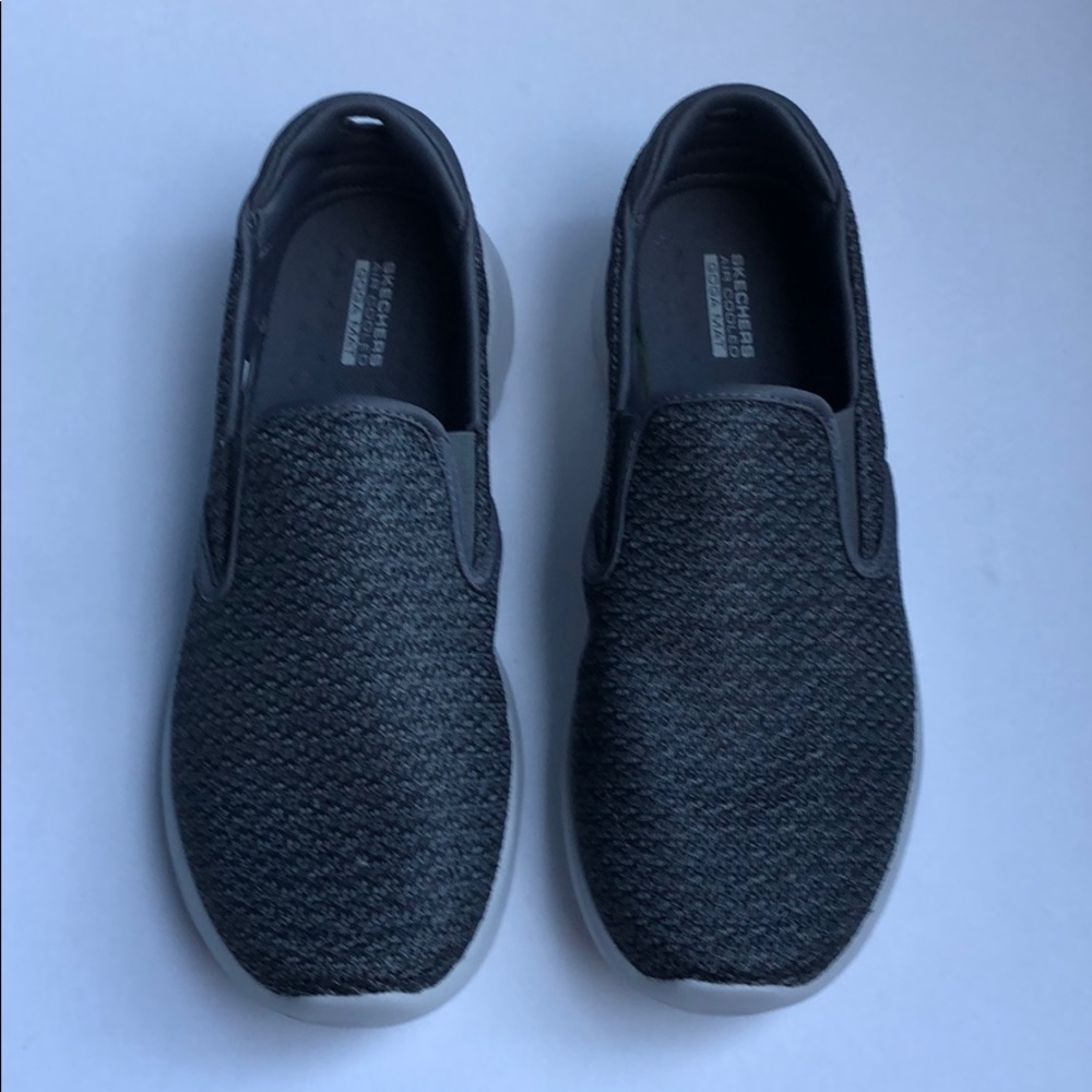 Skechers charcoal sneakers